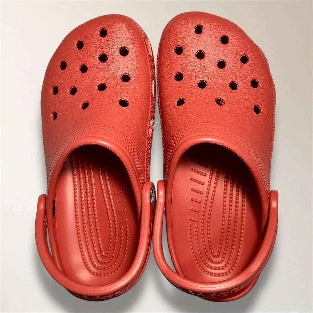 Crocs Classic Clog Red Strawberry Wine Slip‎ On Waterproof Mens 5 Comfort Travel